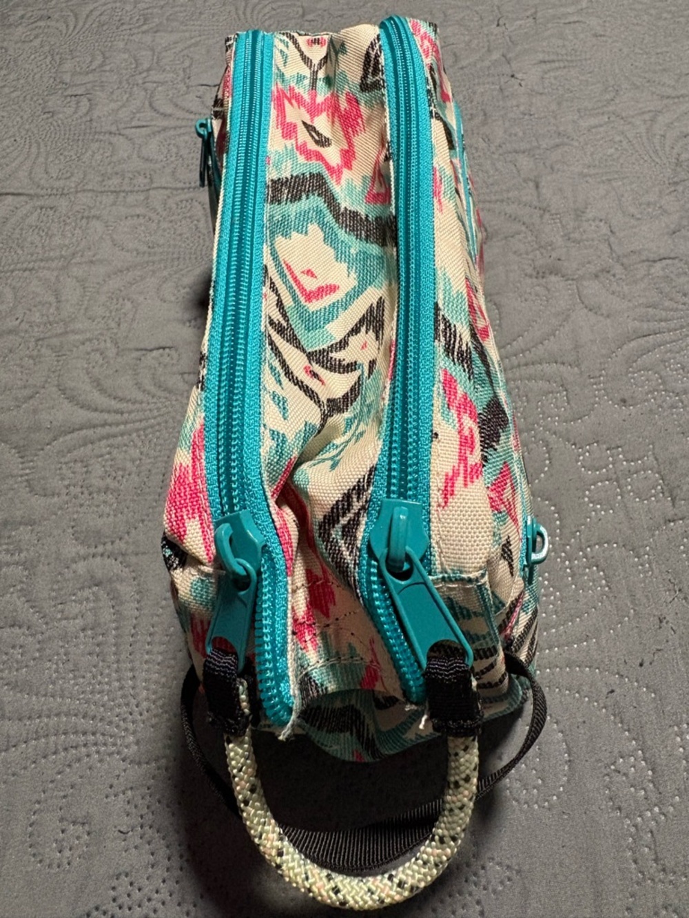 KAVU Grizzly Kit, Padded Accessory Bag Travel Case - Picture 5 of 11
